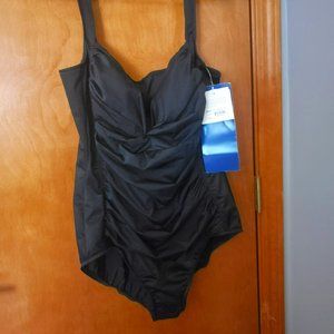 Craft & Barrow Women's Size 18 Black Swimsuit